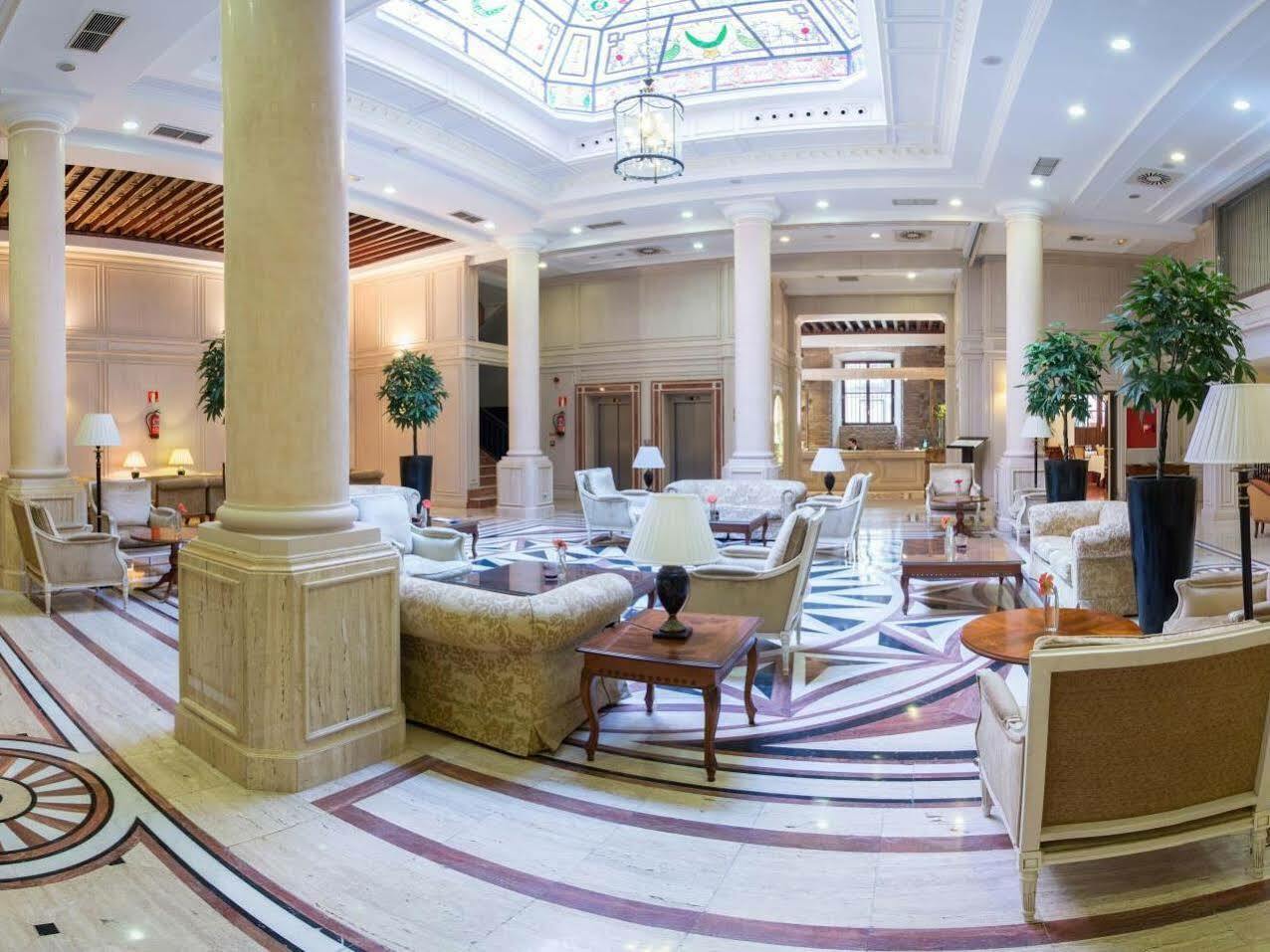 Hotel Eugenia De Montijo, Autograph Collection Toledo Exteriér fotografie Lobby